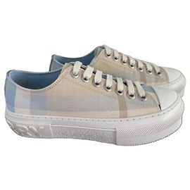 Burberry Jack Beige Bleu clair