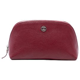 Neceser cosmético de piel de ternera roja CC de Chanel Roja Burdeos