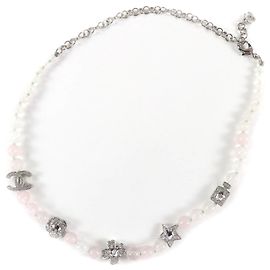 Collier en pierre naturelle avec strass Coco Mark B25P de Chanel Rose Blanc