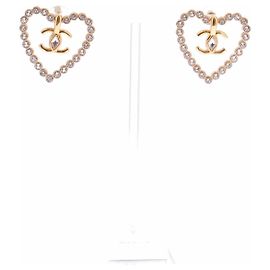 Chanel Orecchini a forma di cuore D'oro