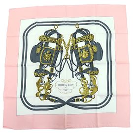 Bufanda de seda rosa Hermès Carre 90 Brides de Gala Rosa