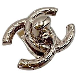 CHANEL chiusura  CC turnlock D'oro