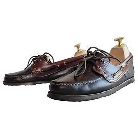Paraboot Chaussures Bateau Cuir Patiné Marron T40 Noir Bordeaux