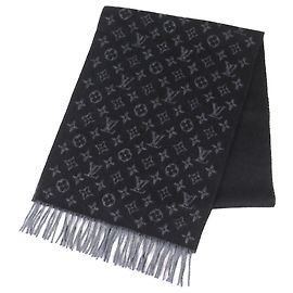 Louis Vuitton Monogram Gradient Cashmere Wool Stole Black