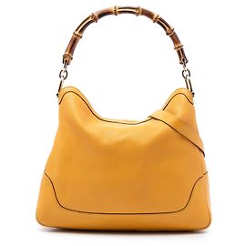 Bolsa Bamboo Diana em couro de bezerro amarelo Gucci Amarelo