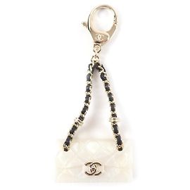 Charm de Bolso Chanel Matelassé Blanco