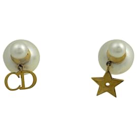 Ohrringe mit Sternmotiv aus Kunstperlen Christian Dior Golden