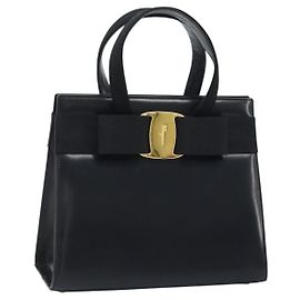 Bolsa de mão Vala em couro preto e dourado da Salvatore Ferragamo Auth gh1933 Preto Dourado