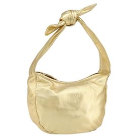 Borsa a Spalla in Pelle PRADA Oro Auth 156454SAV D'oro