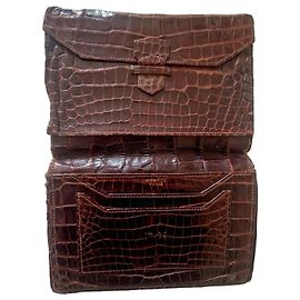 Portefeuille Hermès en cuir de crocodile porosus marron Marron