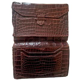 Portafoglio Hermès in pelle di coccodrillo porosus marrone Marrone