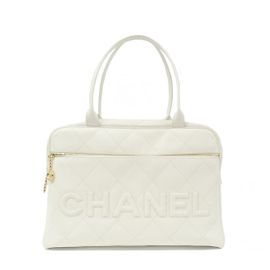 Bolsa Boston em couro de bezerro Chanel Branco Gold hardware