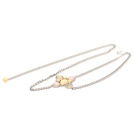 Cinto de corrente de resina com flores em prata com o logo CC da Chanel Prata