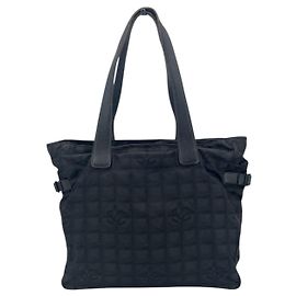 Bolsa de tecido Chanel clássica CC para compras Preto