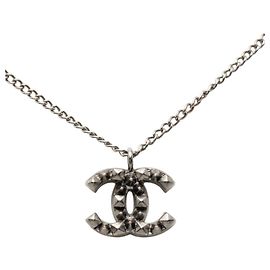 Collar Péndulo Stud Coco Mark de Chanel Plata