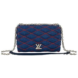 Bolsa semi-transversal Louis Vuitton Maltage em denim matelassê com fecho giratório Azul