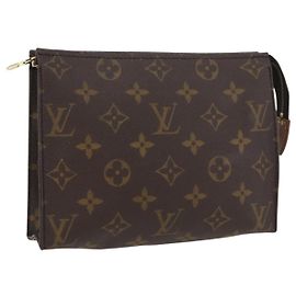 LOUIS VUITTON Poche Toilette Monogram 19 M47544 LV Auth ki6623 Monogramma