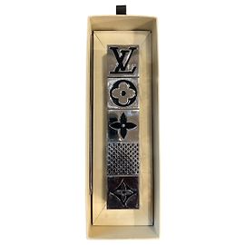 Silberne Würfel von Louis Vuitton Andere