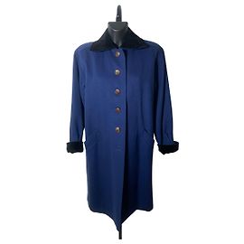 Yves Saint Laurent Blauer Mantel mit schwarzem Samtkragen Andere