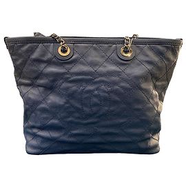 2014 Chanel Quilted  Blue Grained Leather Handbag Other