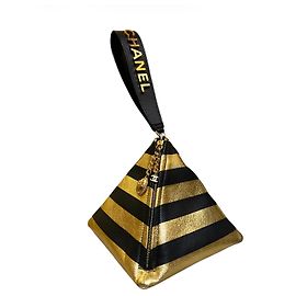 Bolsa de mão piramidal Chanel 2019 em couro preto e lurex dourado Outro