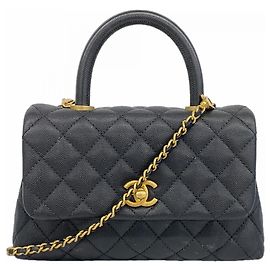 Bolso de Hombro con Cadena Matelassé Chanel Negro