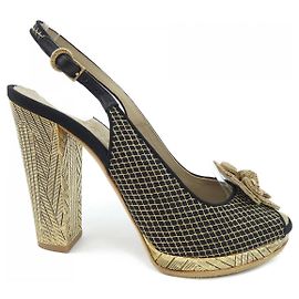 Sandali Chanel Nero D'oro