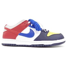 Autre Marque Baskets Nike Blanc Rouge Jaune Bleu Marine