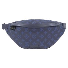 Louis Vuitton Discovery Bumbag Monogram Shadow Gürteltasche Blau Marineblau