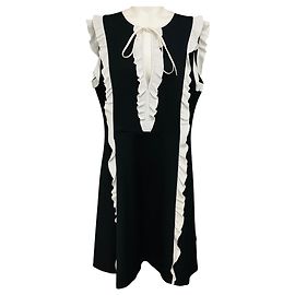 Valentino Garavani Robe en crêpe froncée noire / blanche RED Valentino Noir