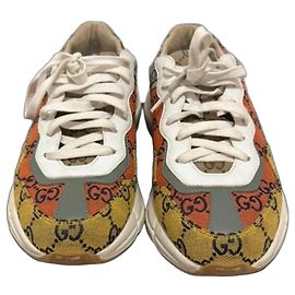 Baskets basses Gucci GG Supreme multicolores Rouge Multicolore Beige Jaune