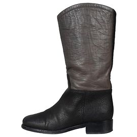 Botas de cuero bicolor Chanel - Negro & Beige - Talla 36.5 - Usado Otro