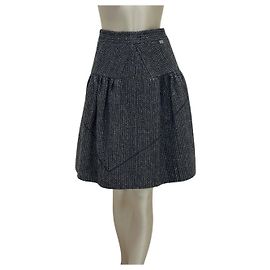 CHANEL 2014 Schwarzer Tweed Midikilt - Größe 36FR Gebraucht Andere