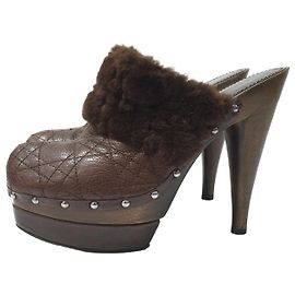 Christian Dior Vintage Quilted Leather Shearling Mules Sz.40.5 Pre-owned Other