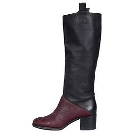 Chanel Two-Tone CC logo Leather Boots - Size 40.5 pre-owned Other
