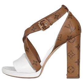 Louis Vuitton Sandalen mit Blockabsatz aus Multicolor-Canvas & Leder Gr. 40 gebraucht Andere