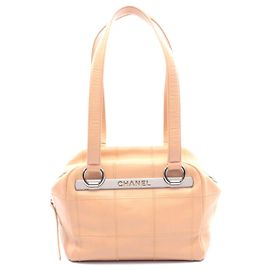 Borsa Boston in pelle beige Chanel Chocolate Bar Marrone Beige
