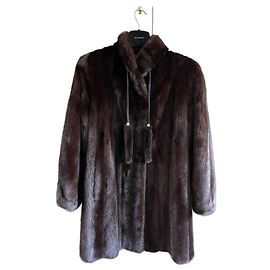 Milady Paris Mink Coat – High Fur – Excellent Condition Dark brown