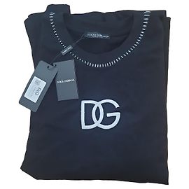 Camiseta preta Dolce & Gabbana com logo DG Preto