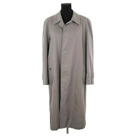 Burberry Gabardina gris Gris
