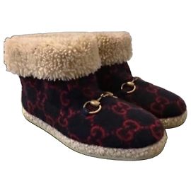 Botas de Invierno Gucci de Lana GG Supreme Burdeos Azul oscuro