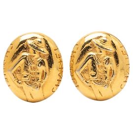 Boucles d'oreilles clips en plaqué or Chanel Mademoiselle Doré