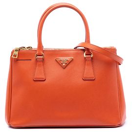 Sac à main Prada Galleria Double Zip en Saffiano Lux orange petit modèle Orange