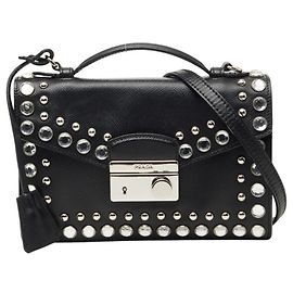 Bolsa de ombro com studs Prada Preto