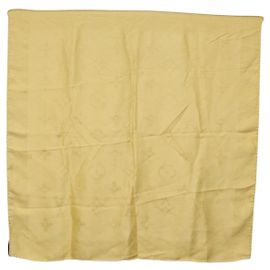 Louis Vuitton Cachecol Monogram de Seda Amarelo LV Auth 174174A Amarelo