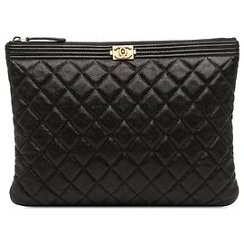 Chanel Medium Matelassé Caviar Boy O Étui Pochette Nero