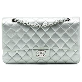 Chanel Medium Classic Metallic Lammleder Doppelverschluss Grün