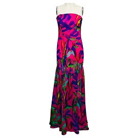 Retrofête Fuchsia Pink Multi-Träger Seiden-Maxikleid von Retrofete Pink