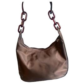 Bolsa de mão Prada em nylon marrom escuro Castanho escuro