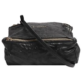 Givenchy Borsa a tracolla Pandora nera testurizzata Nero